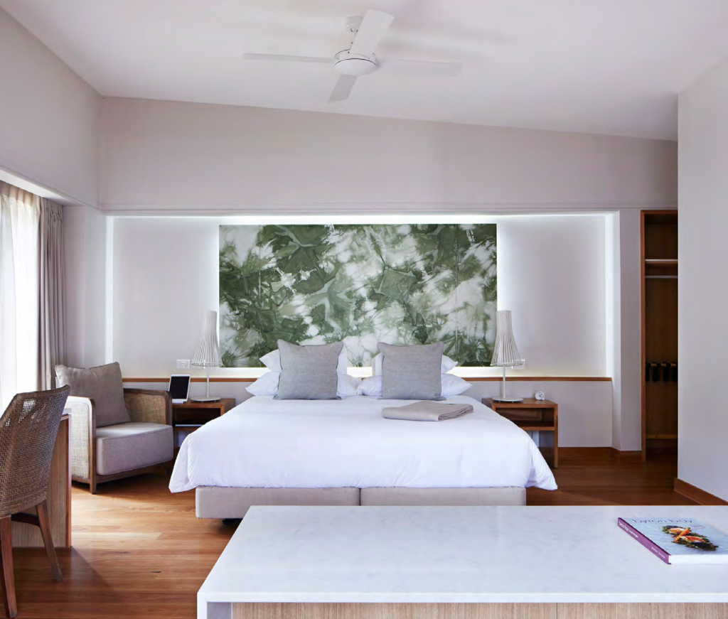 Elements of Byron luxury suite